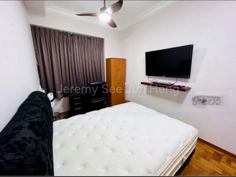 Room (Condo) for Rent in  New Court - Image 6